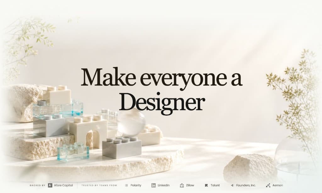Clayzo homepage with a luminous modular product landscape.
